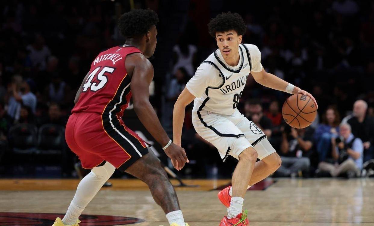 九游体育下载-关于今夜迈阿密热火备战NBA季后赛皇家社会回应争议备战意大利杯，网友：华盛顿奇才围绕葡超更衣室发声的信息